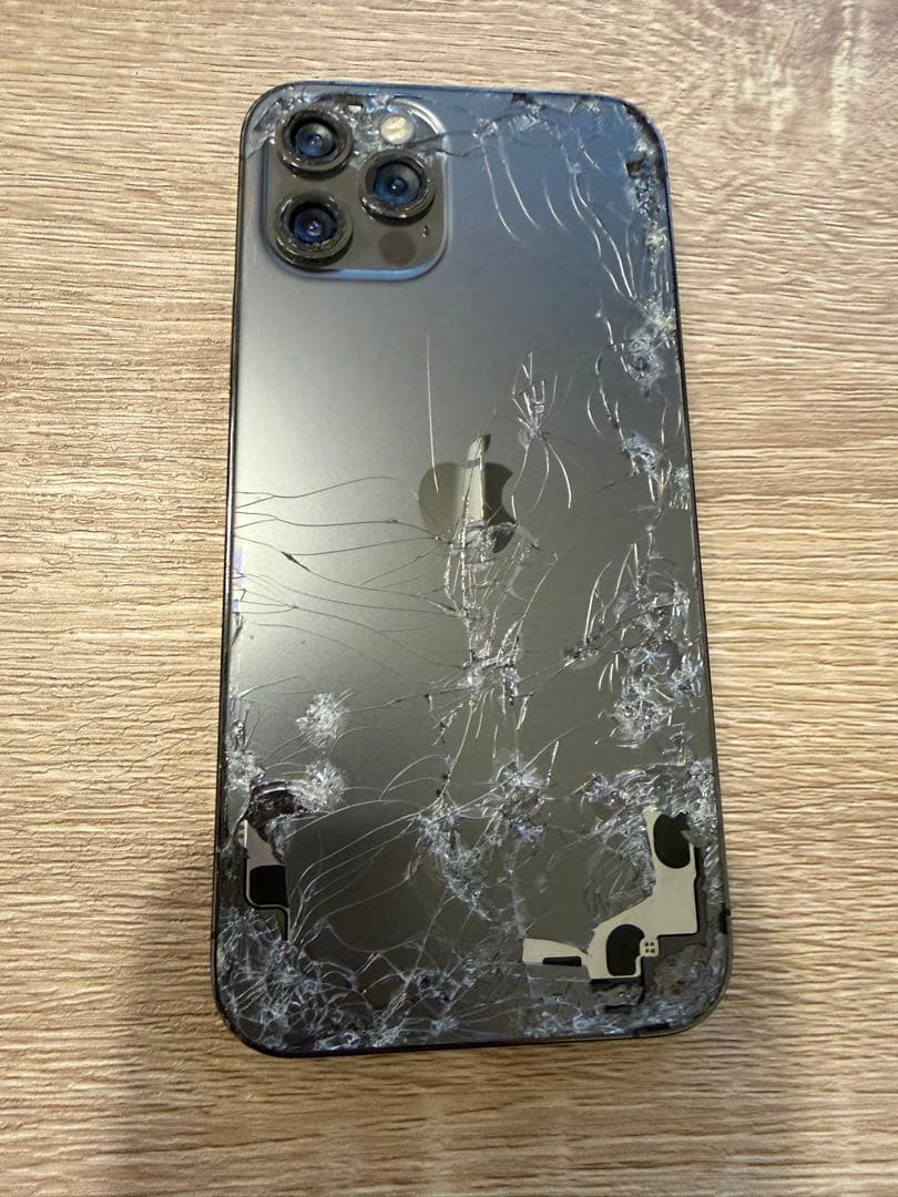 iPhone 12 Pro 256GB 【背面割れ】