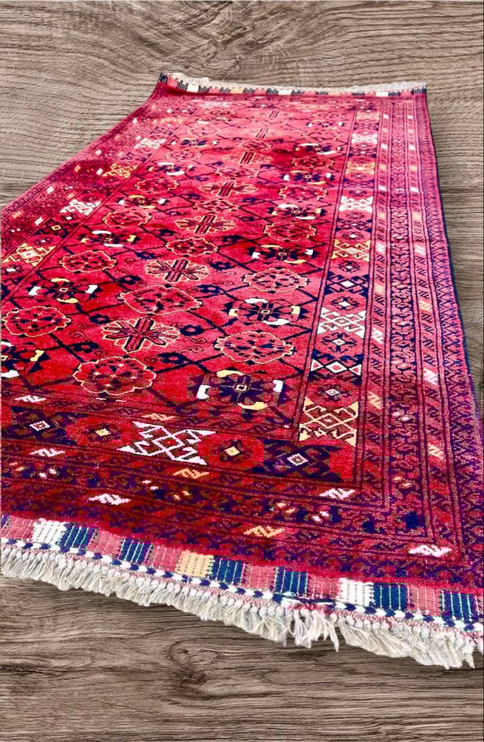 トルクメンペルシャ最高級ウールラグ./サイズ：107x210cm。.. .TR7