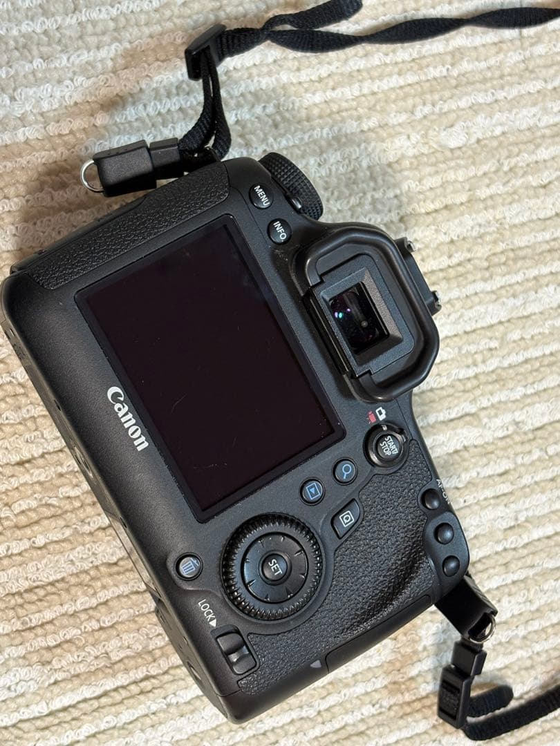 デジタルカメラ Canon EOS 6D