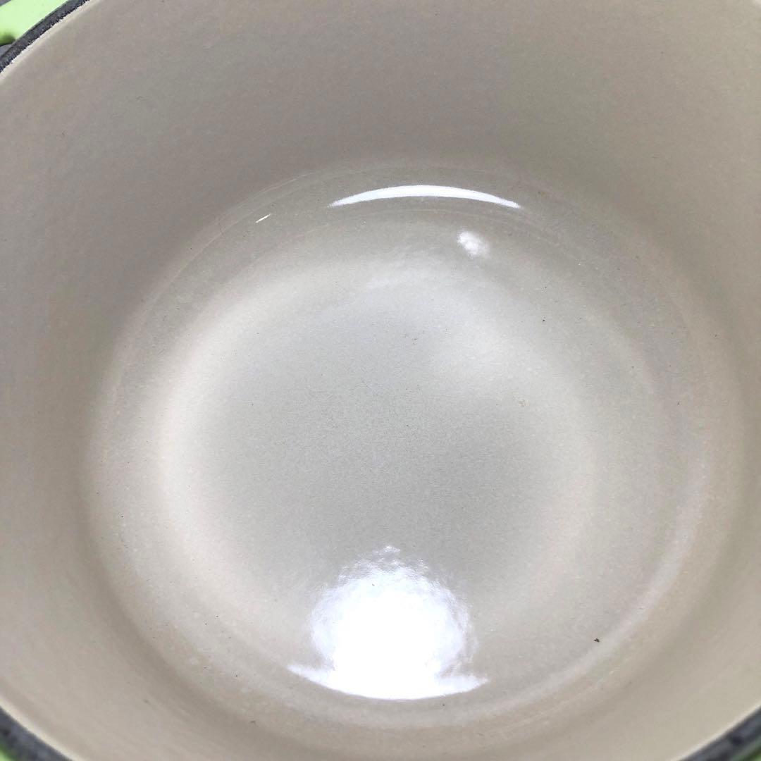 ル・クルーゼ　22cm 両手鍋　陶器オーブンウェア