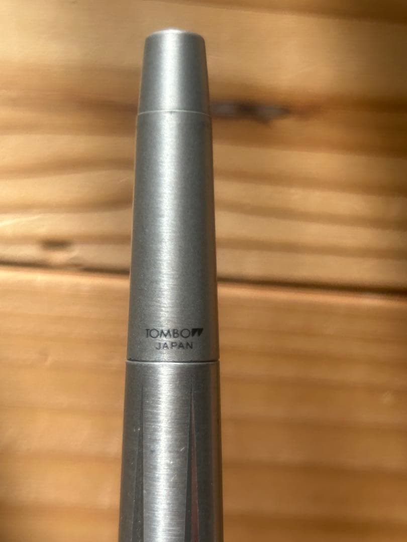 tombow zoom2000 ローラーボール