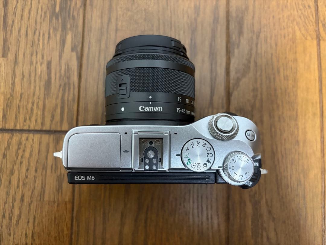 Canon EOS M6 14-45mmレンズキット