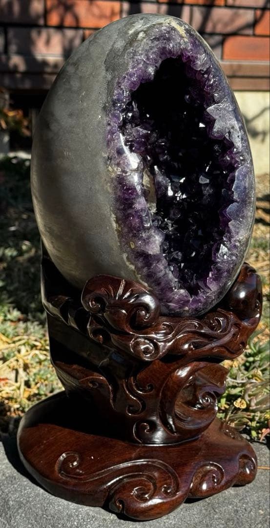 【一点物】ウルグアイ産 カルサイト共生アメジストエッグ