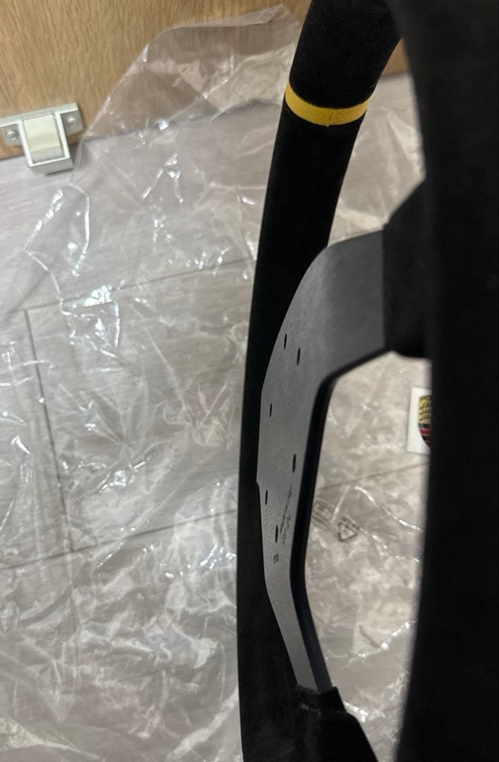 ポルシェ911/991 GT3 CUP ステアリング/黄ステッチ/スエード