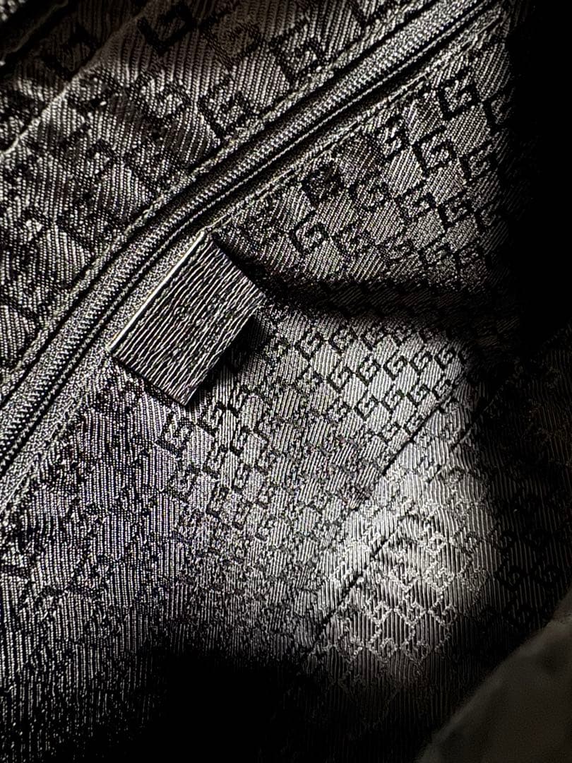 美品GUCCI 『ヴィンテージ』ワンショルダーバッグ