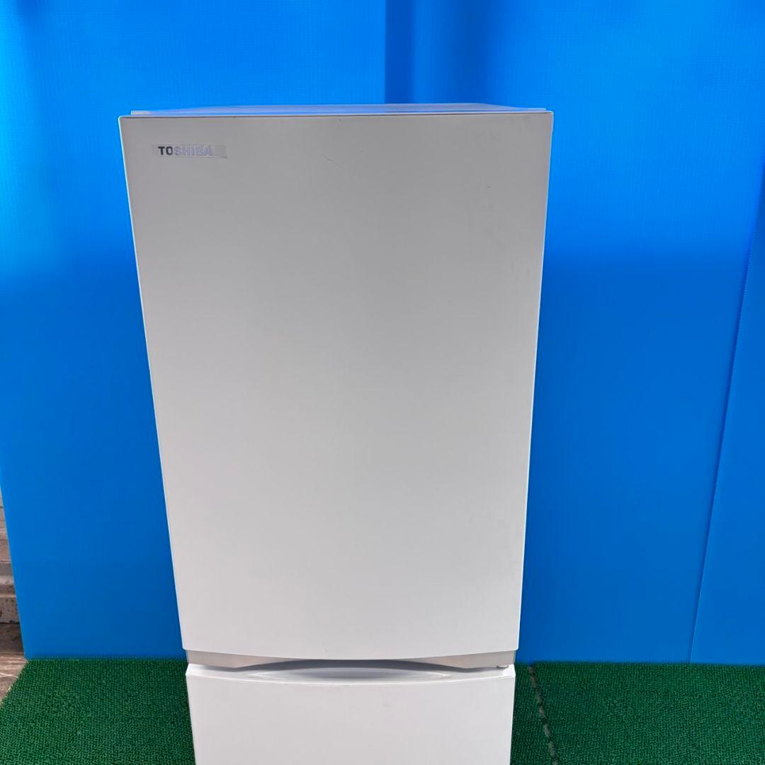 730 東芝　冷蔵庫　ホワイトカラー　153L　小型　一人暮らし　2ドア　右開き