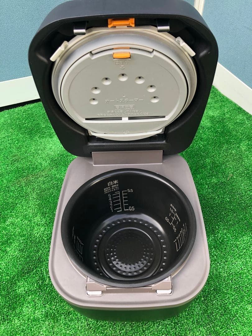 日立ＩＨジャー炊飯器　ふっくら御膳 RZ-TS106M-2023年製