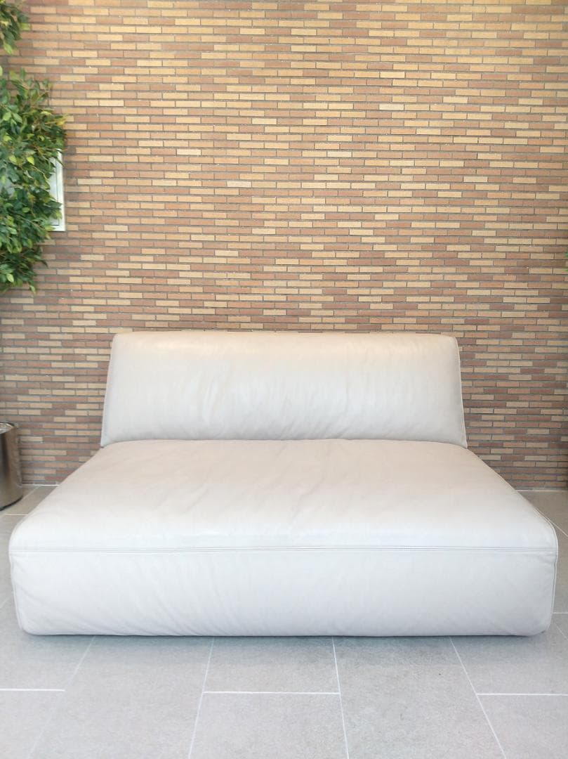 ■美品■arflex MERCADO130 レザーソファ