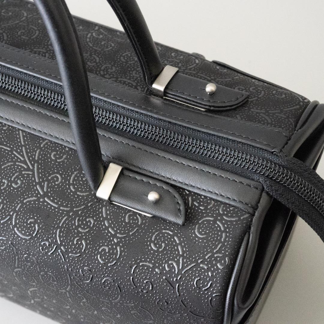 リ*ィ様 印傳屋 INDENYA ハンドバッグ 唐草模様