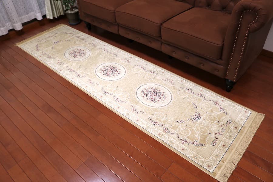 ペルシャ柄絨毯 67×240 新品カーペット 玄関マット ゴールド金運アップ！？