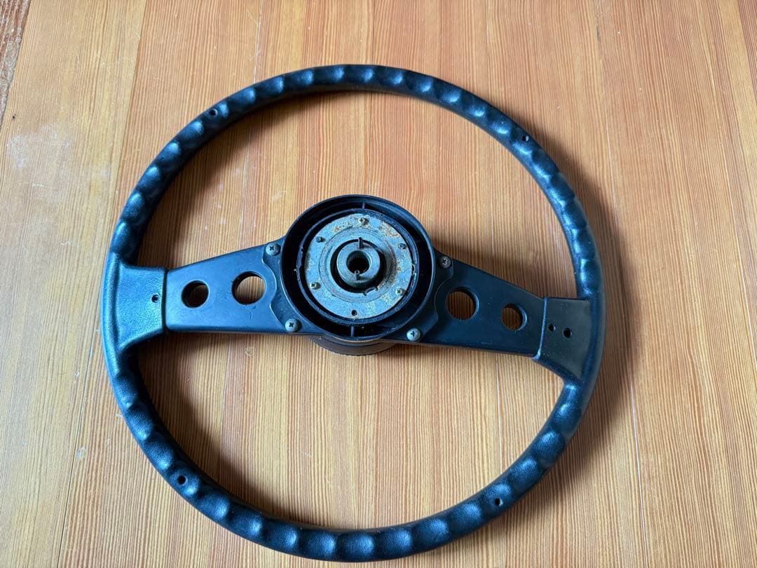 sj30ジムニー　純正ハンドル