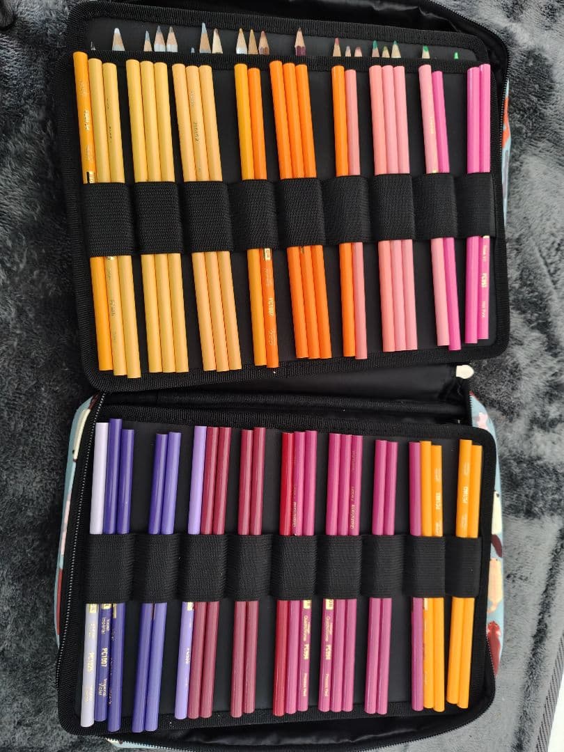 色鉛筆まとめ売り