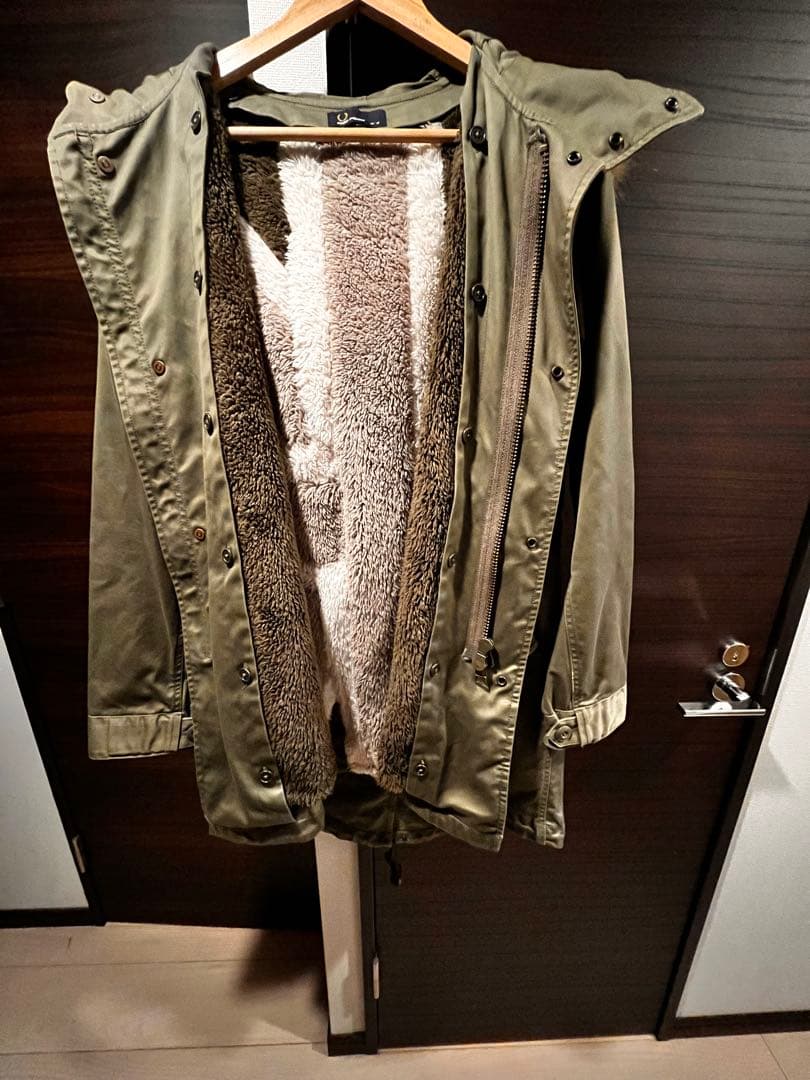 FRED PERRYモッズコート(ファー付き)