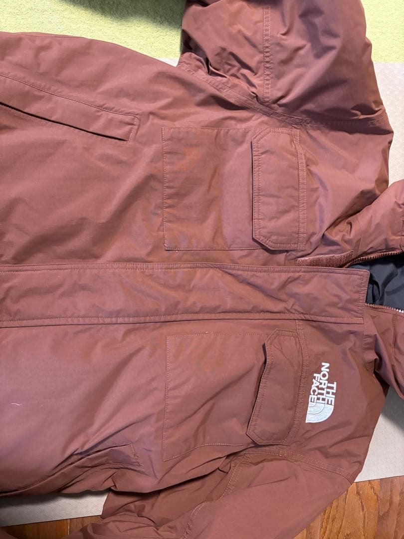 THE NORTH FACEノースフェイス　ダウン ファー付き　ドライベント　L