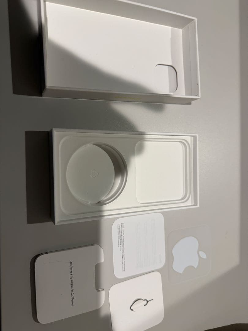 【美品】Apple iPhone 14 512GB 本体 イエロー