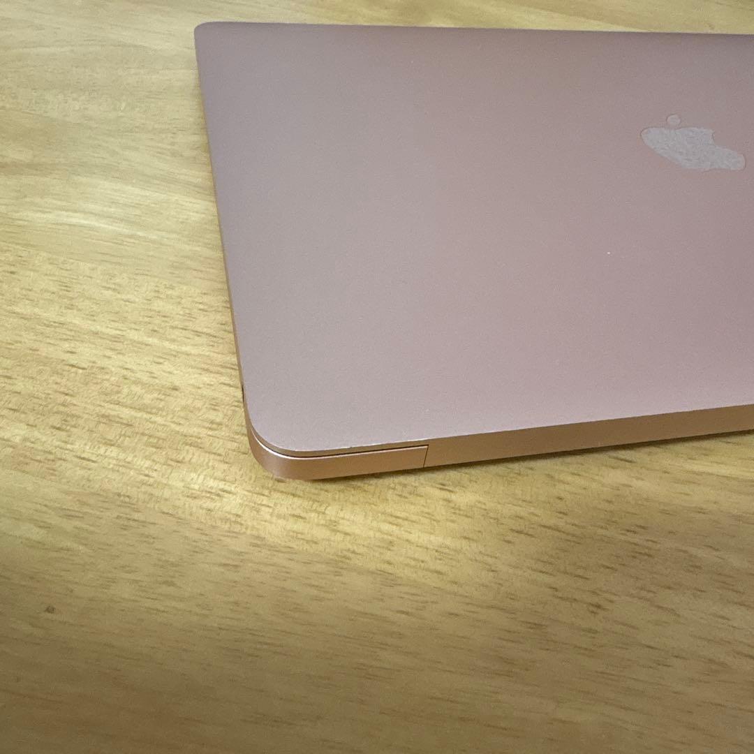 MacBook Air 13.3インチ ローズゴールド M1チップ 箱付美品