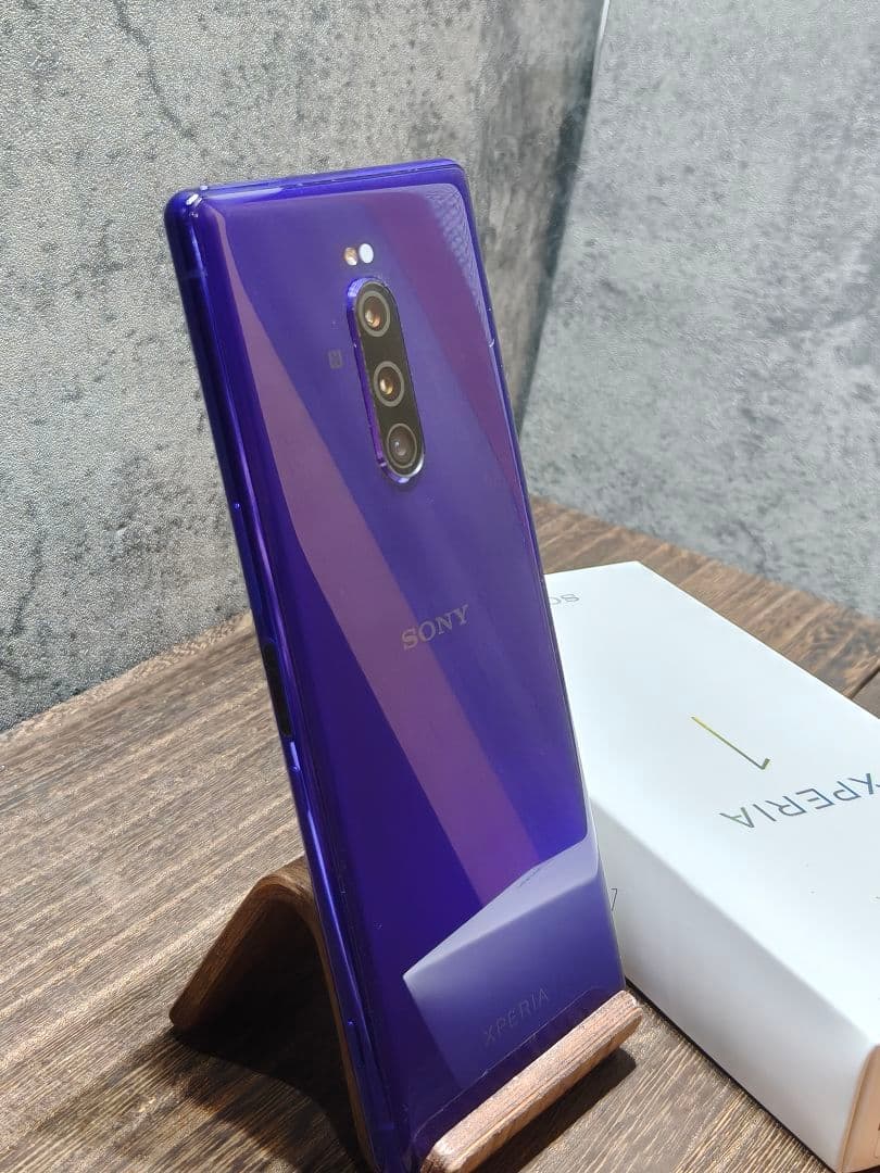 美品 Xperia 1 802SO SIMフリー スマホ