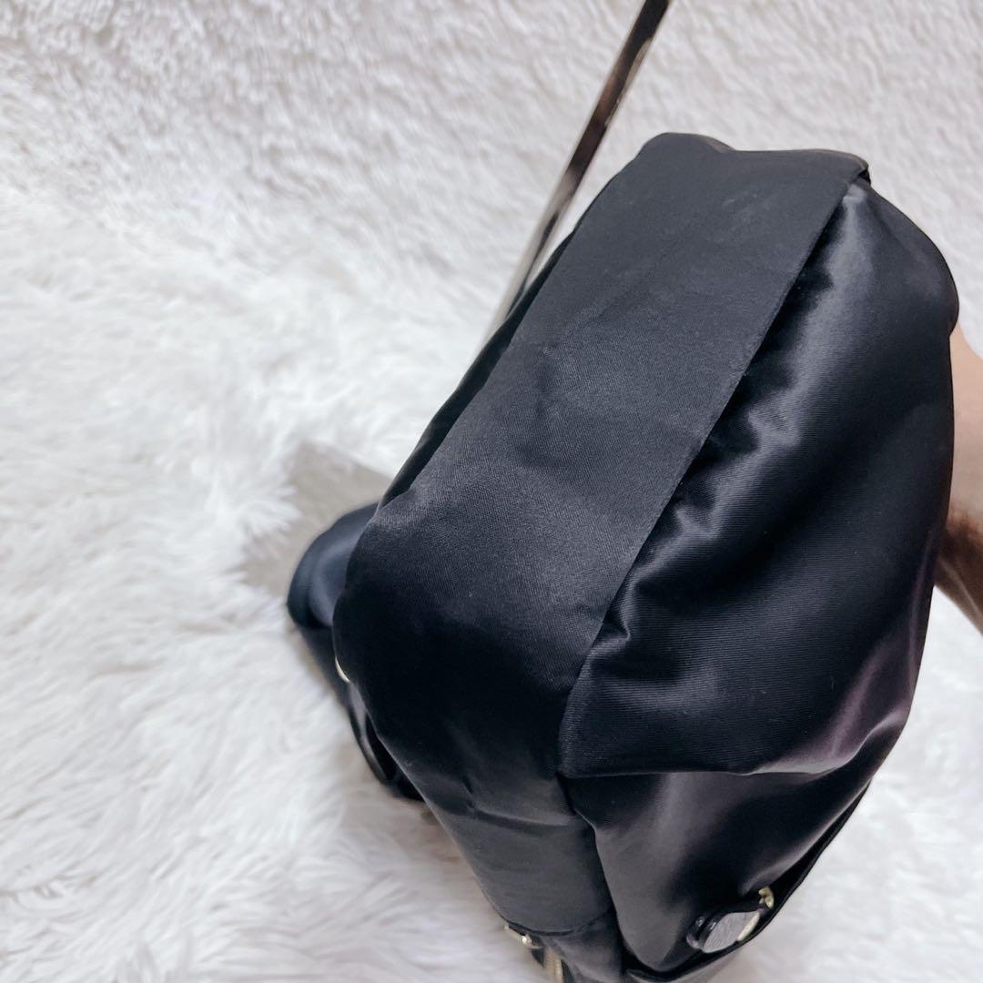 RUSSET ブラック　ボディバッグ　レディース　金具　ナイロン　日本製