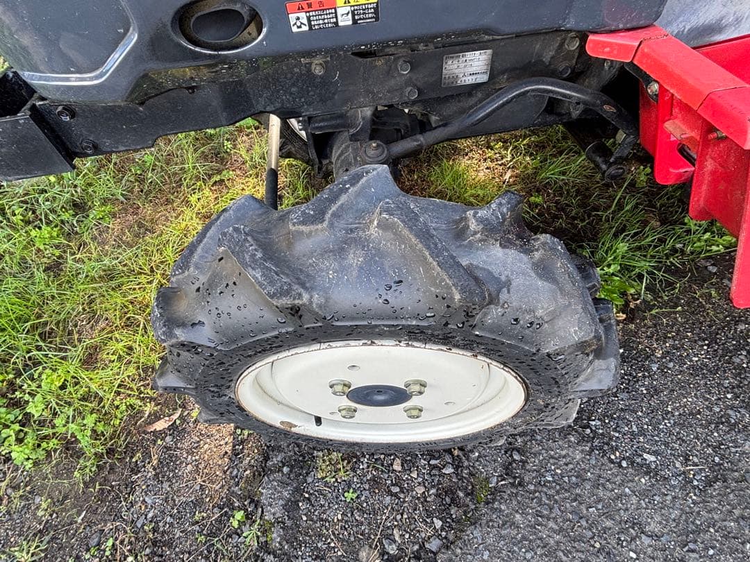 三菱トラクターGF15 アワメーター290h 4WD 水平自動& 耕深自動