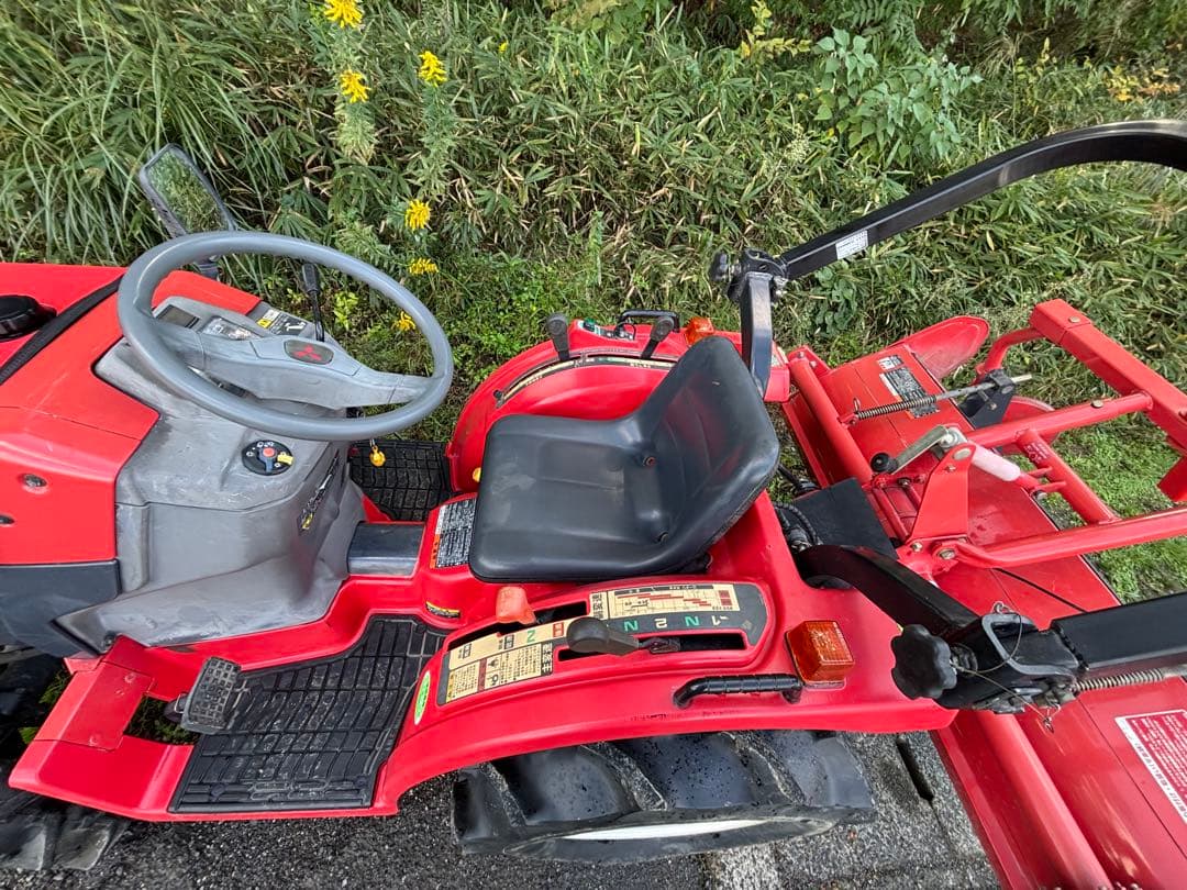 三菱トラクターGF15 アワメーター290h 4WD 水平自動& 耕深自動