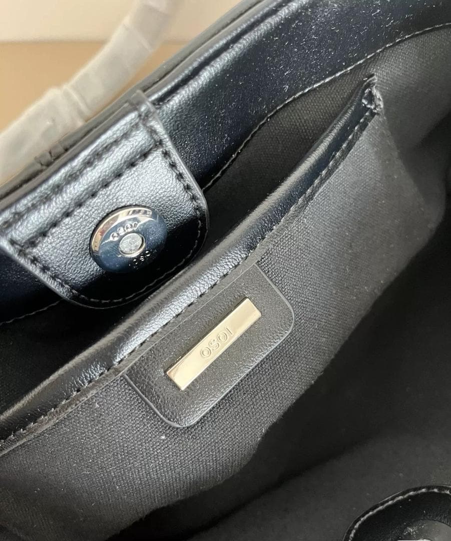 美品 OSOI SHOULDER BROCLE バッグ