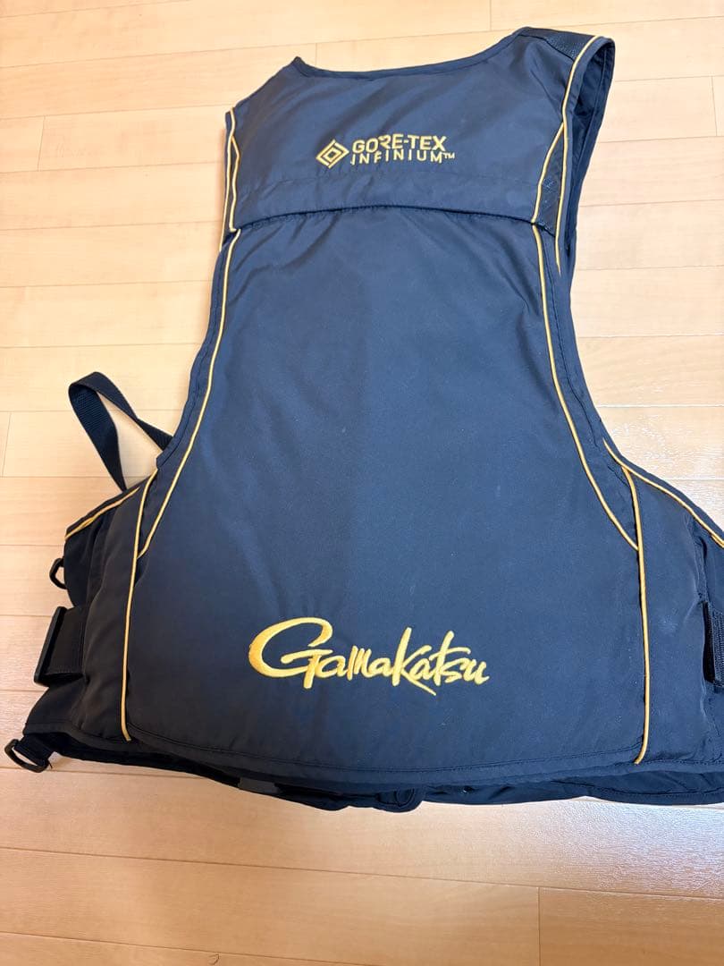 がまかつ　フローティングベスト　GM-2192