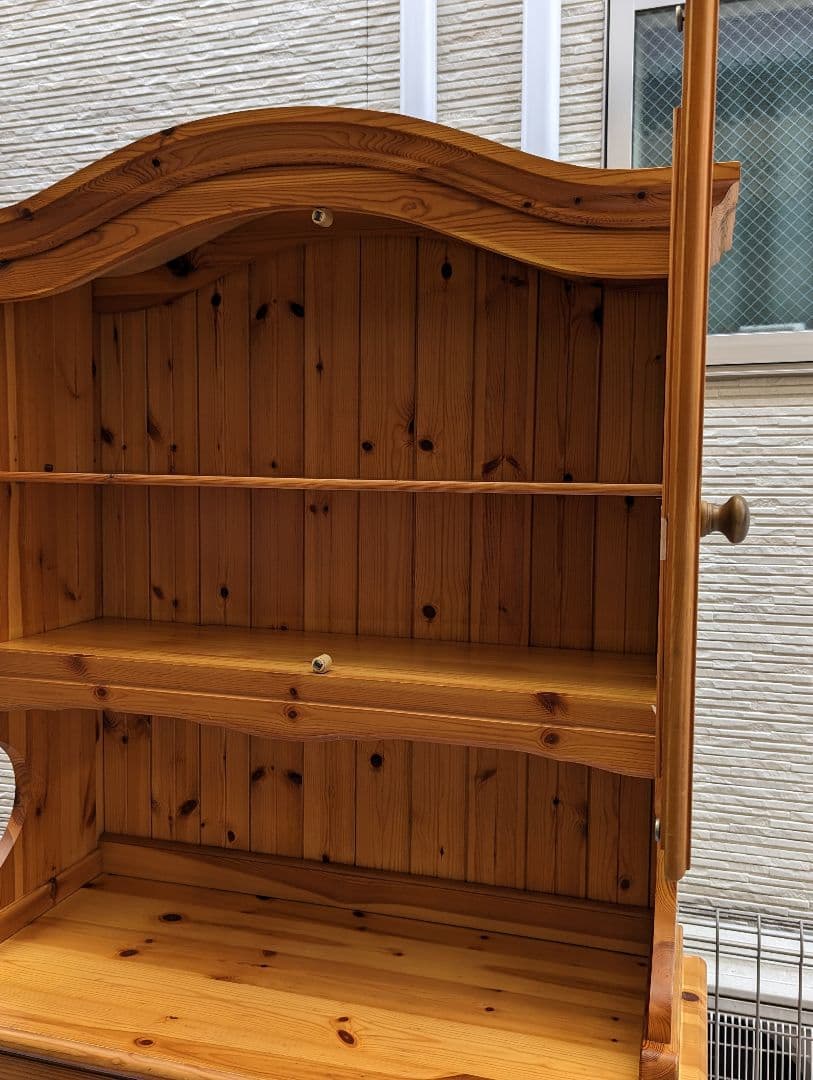 カントリー　カップボード