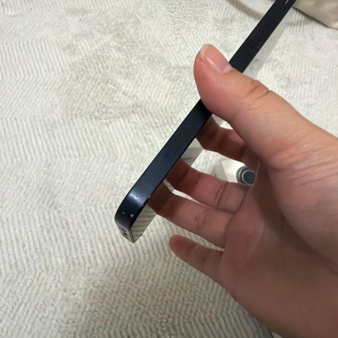 Apple iPhone 12 本体 ブラック