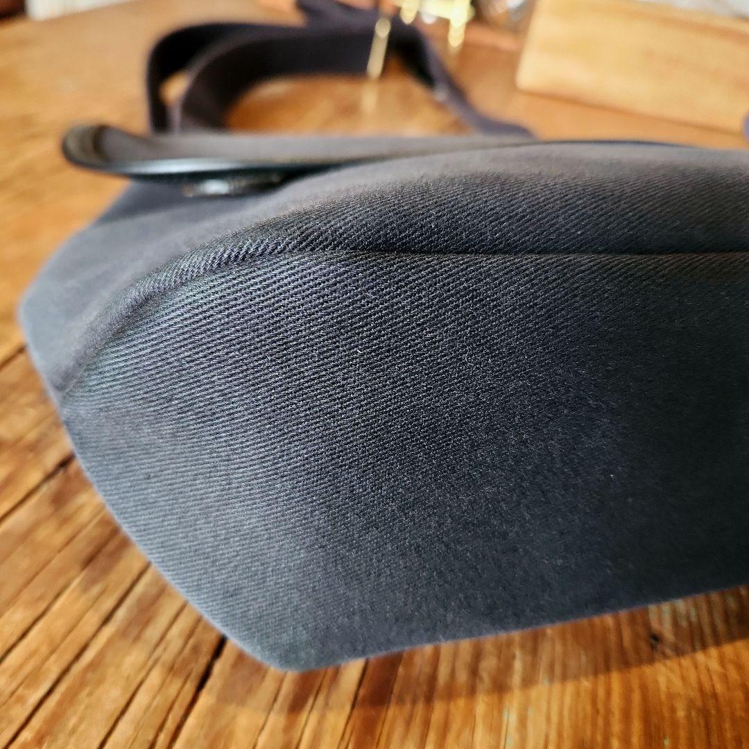 Ｂｒａｄｙ ショルダーバッグ メンズ レディース