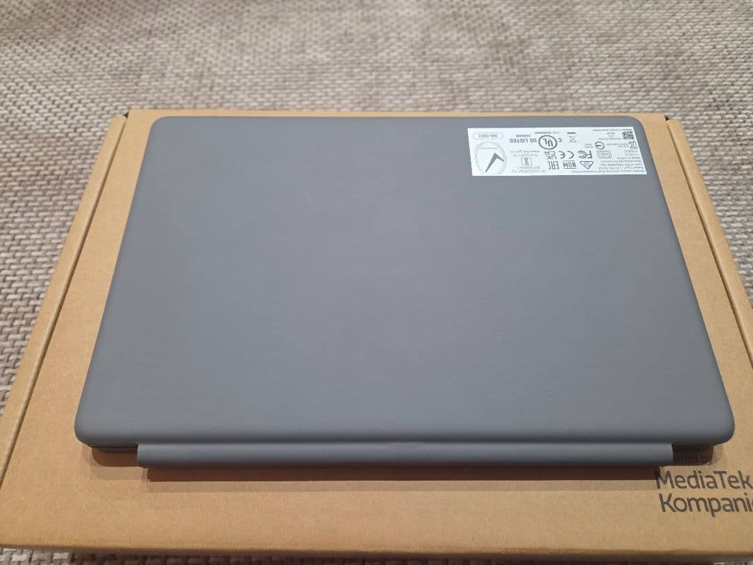 Chromebook本体 Lenovo Chromebook Duet Gen 9