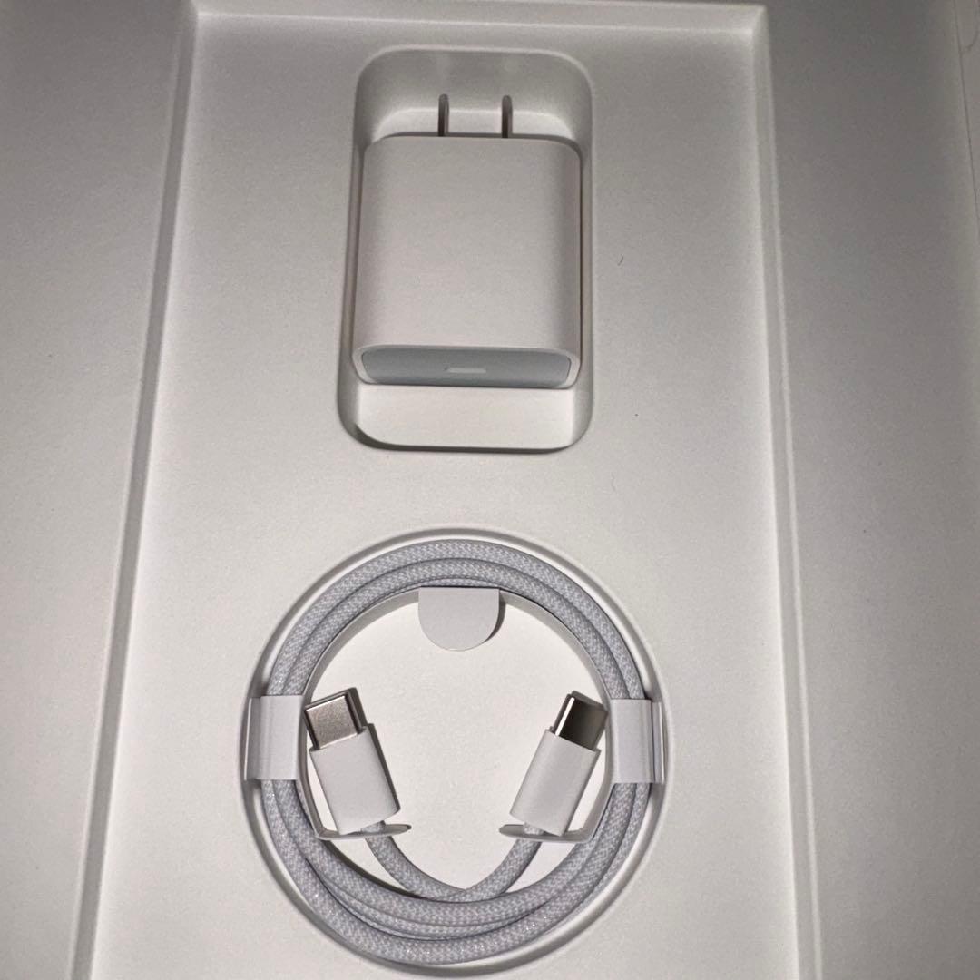 iPad（A16）11世代 11インチWi-Fi 128GB シルバー