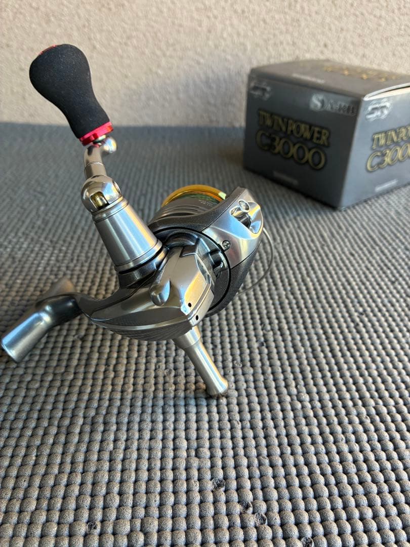 SHIMANO 08 TWIN POWER C3000 スピニングリール
