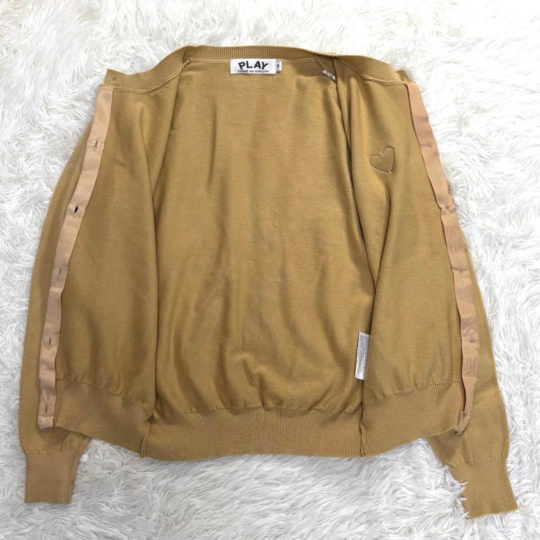 プレイ コムデギャルソン カーディガン 黒ハートロゴ ベージュ M 日本製