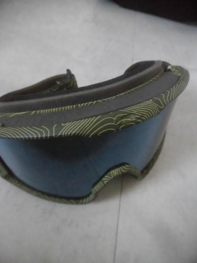 美品 22-23 OAKLEY LINE MINER スノーボード ゴーグル