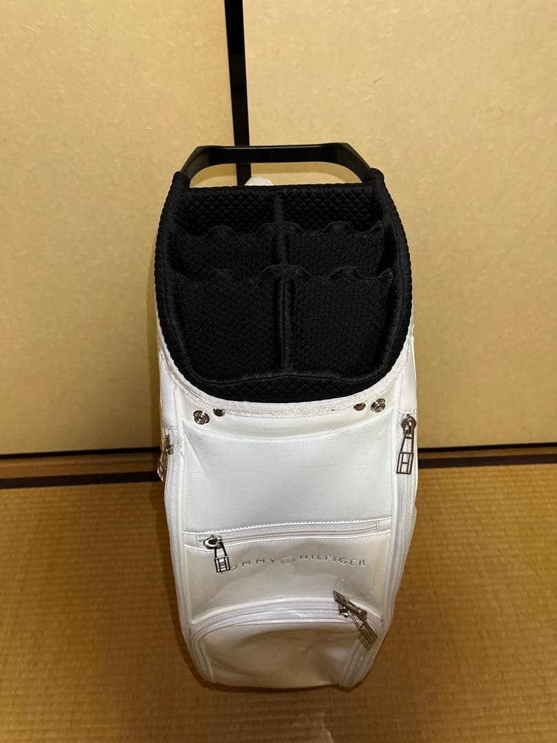   ホワイトキャディバッグ