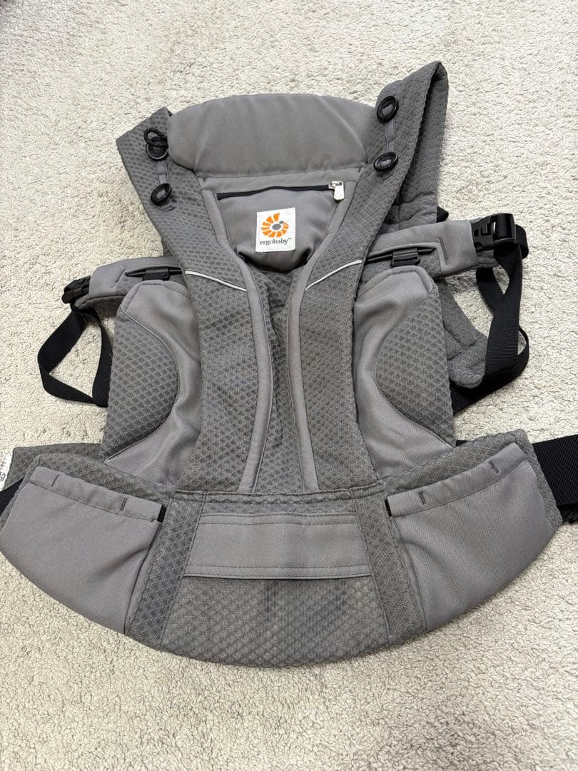 エルゴベビー オムニブリーズ グラファイトグレー
