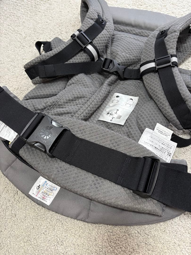 エルゴベビー オムニブリーズ グラファイトグレー