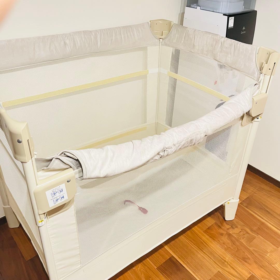 【上位モデル★】アップリカ　ベビーベッド ココネルエアー　プラス　洗濯済み