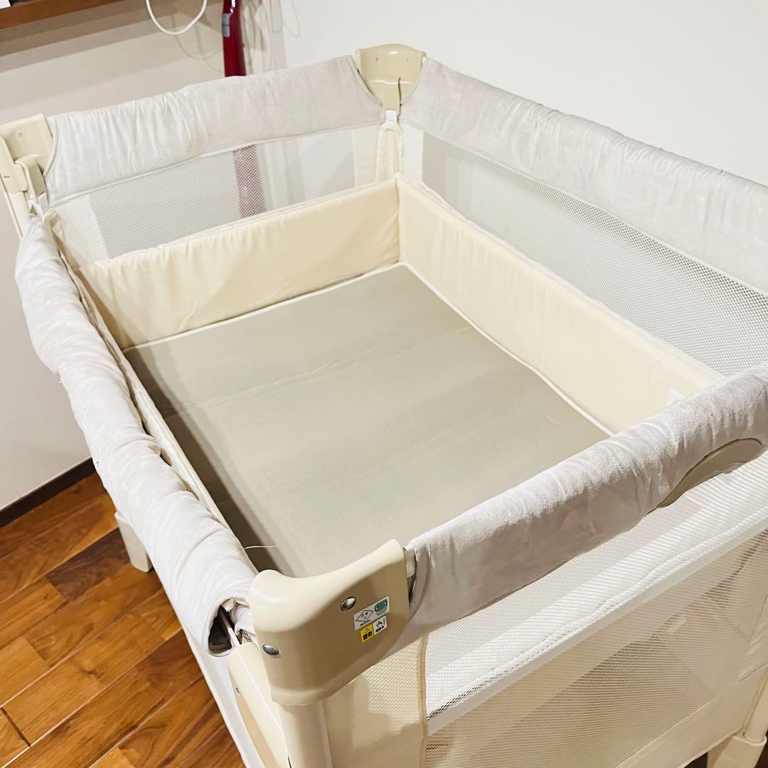 【上位モデル★】アップリカ　ベビーベッド ココネルエアー　プラス　洗濯済み