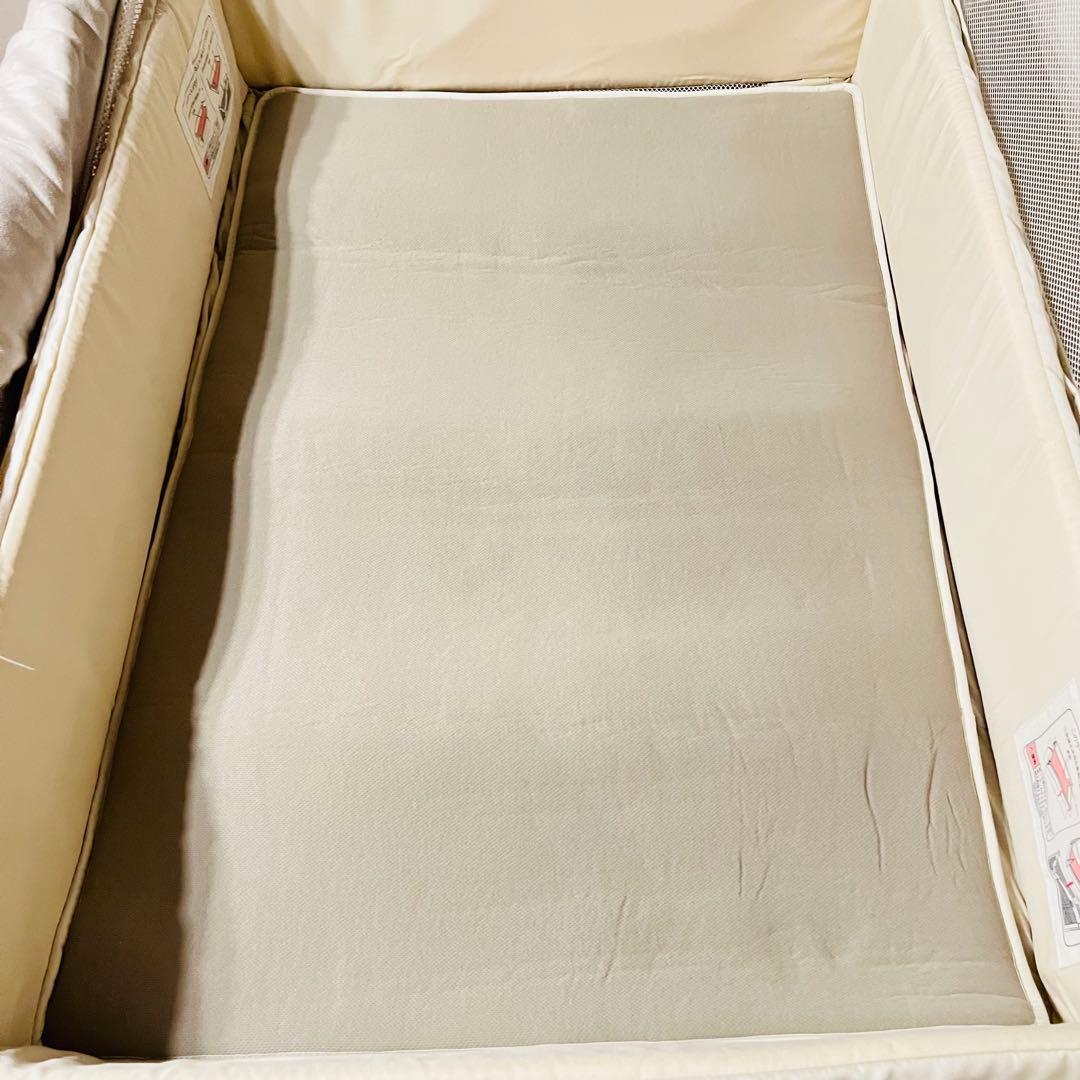 【上位モデル★】アップリカ　ベビーベッド ココネルエアー　プラス　洗濯済み