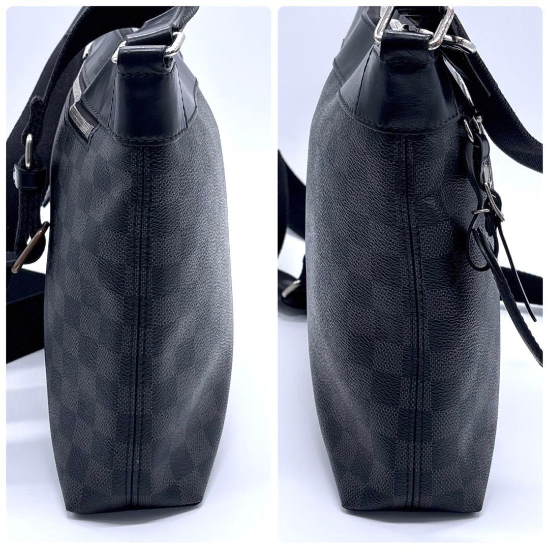 ルイヴィトン　ダミエグラフィット ミックPM ショルダーバッグ 25122417