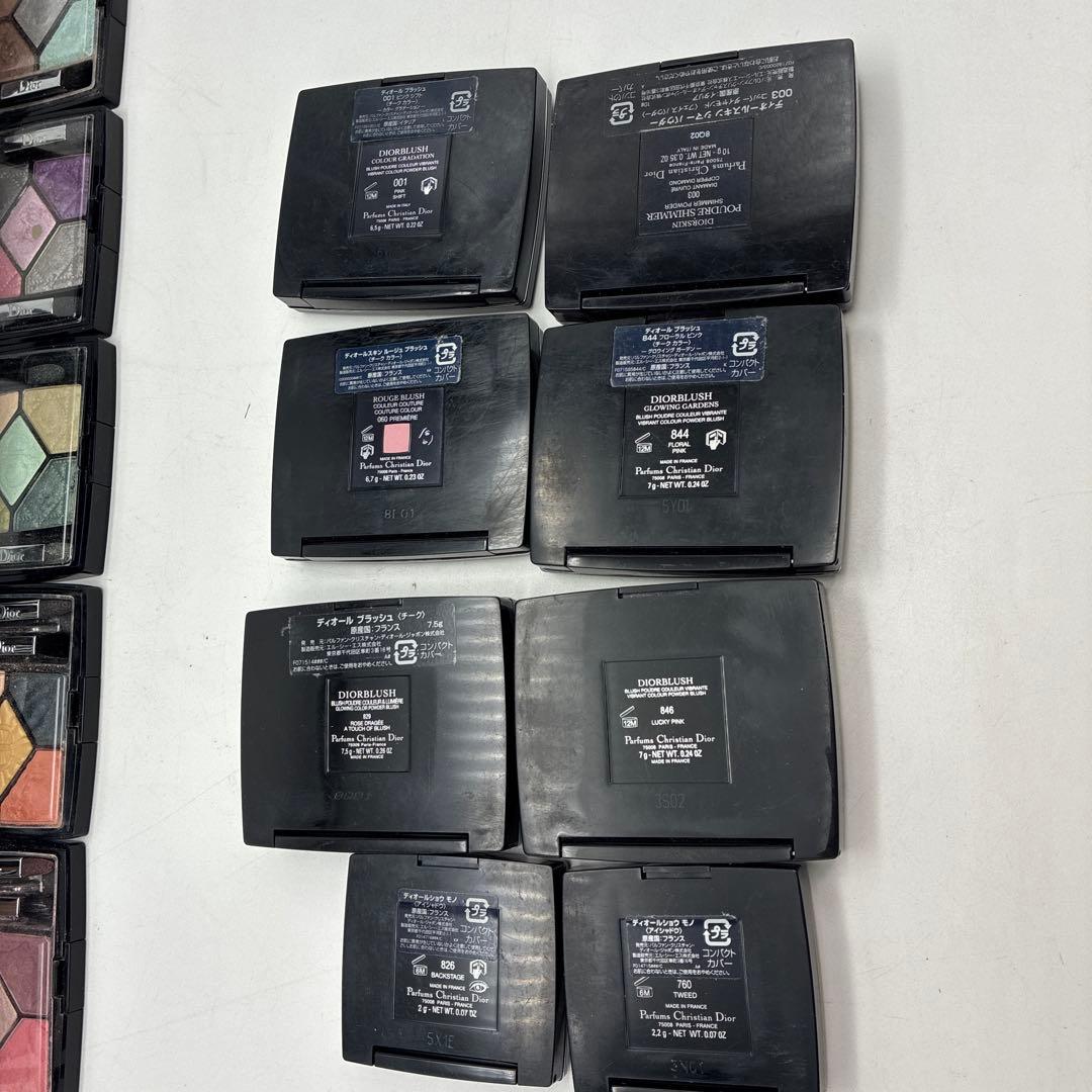 E*m様 ディオール　Dior アイシャドウパレット　チーク　アイシャドウ　まと