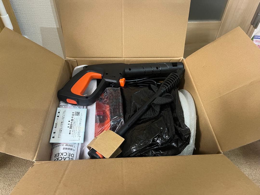 BLACK+DECKER コンパクト高圧洗浄機 1300W