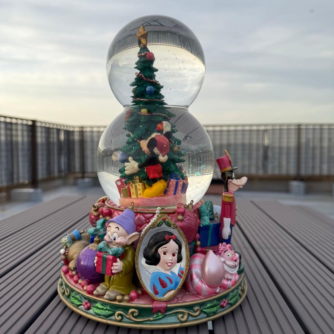 ディズニーミッキーピノキオ白雪姫ダンボアリス　スノー　グローブ　オルゴール
