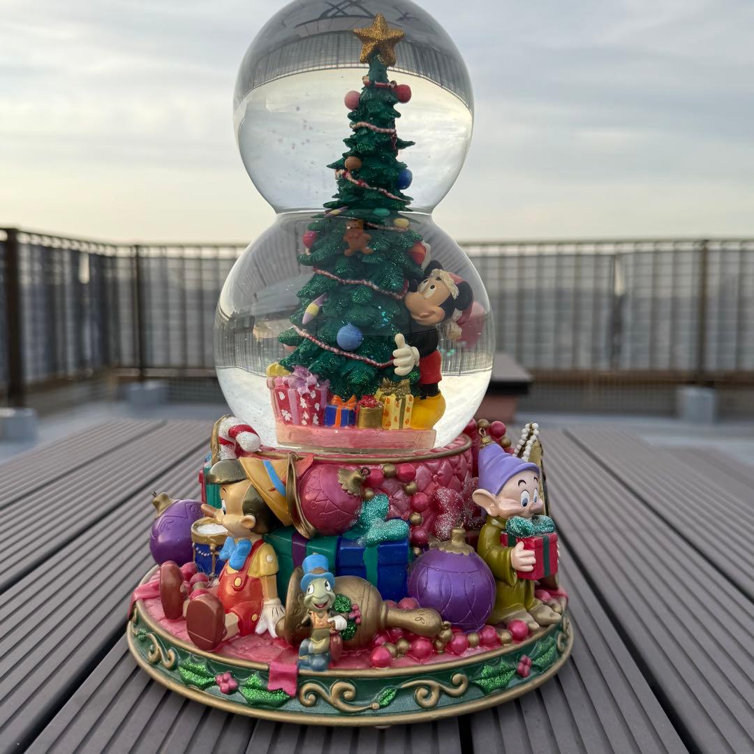 ディズニーミッキーピノキオ白雪姫ダンボアリス　スノー　グローブ　オルゴール