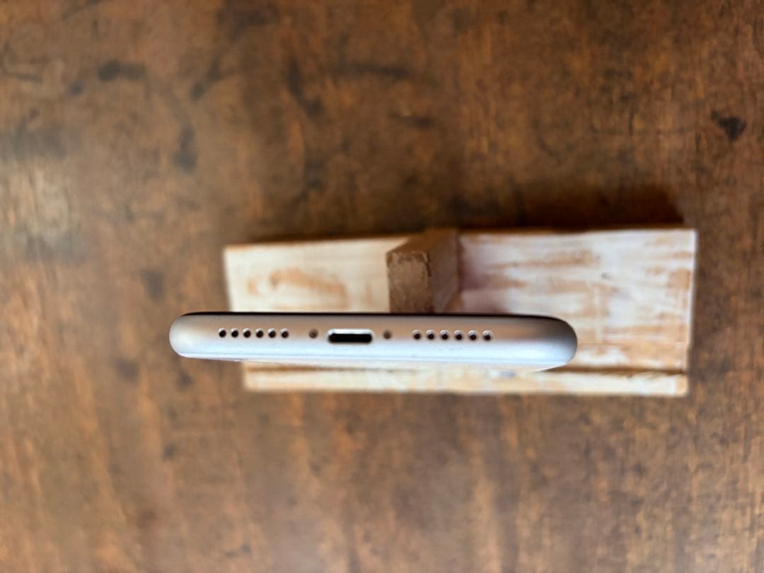 Apple iPhone XR ホワイト 本体