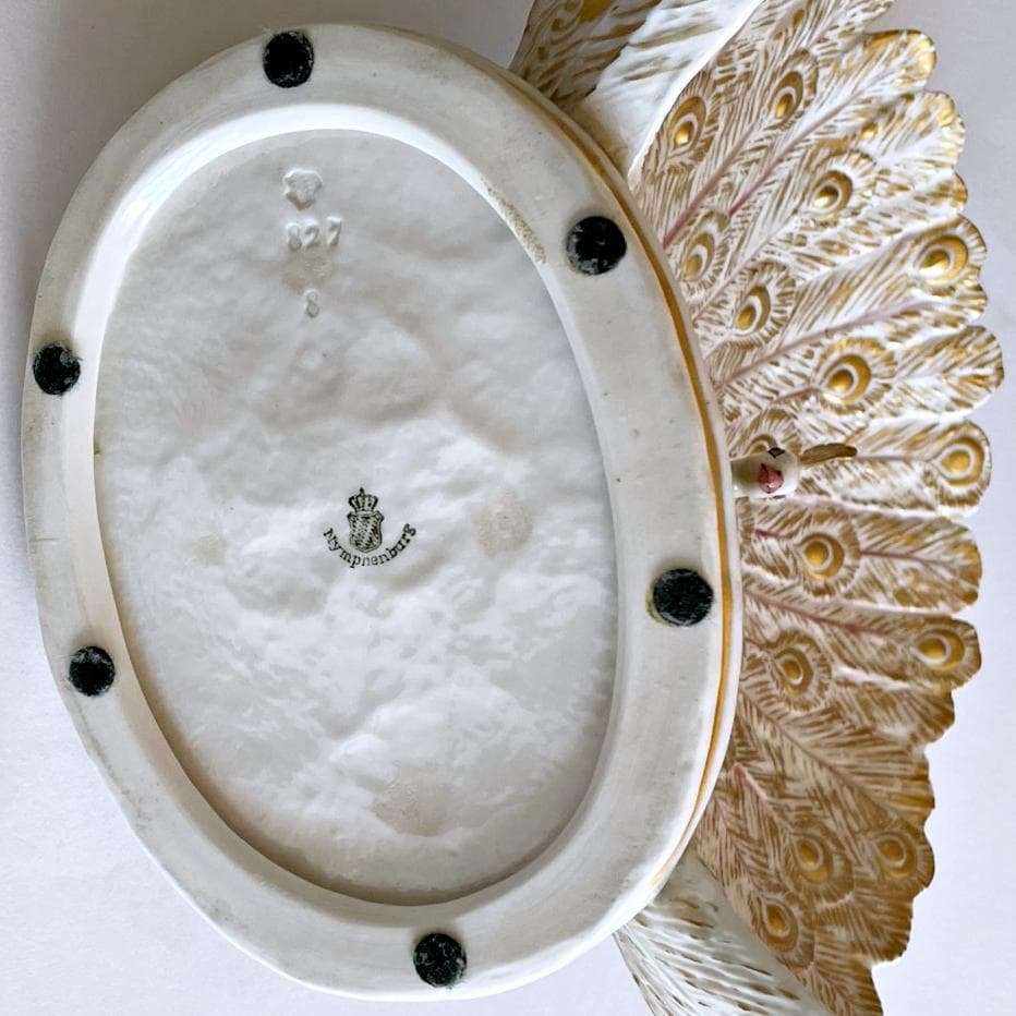 超希少 ニュンフェンブルグ ドイツ 孔雀 クジャク ゴールド フィギュリン