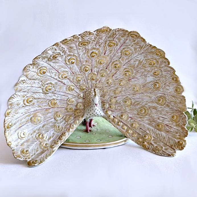 超希少 ニュンフェンブルグ ドイツ 孔雀 クジャク ゴールド フィギュリン