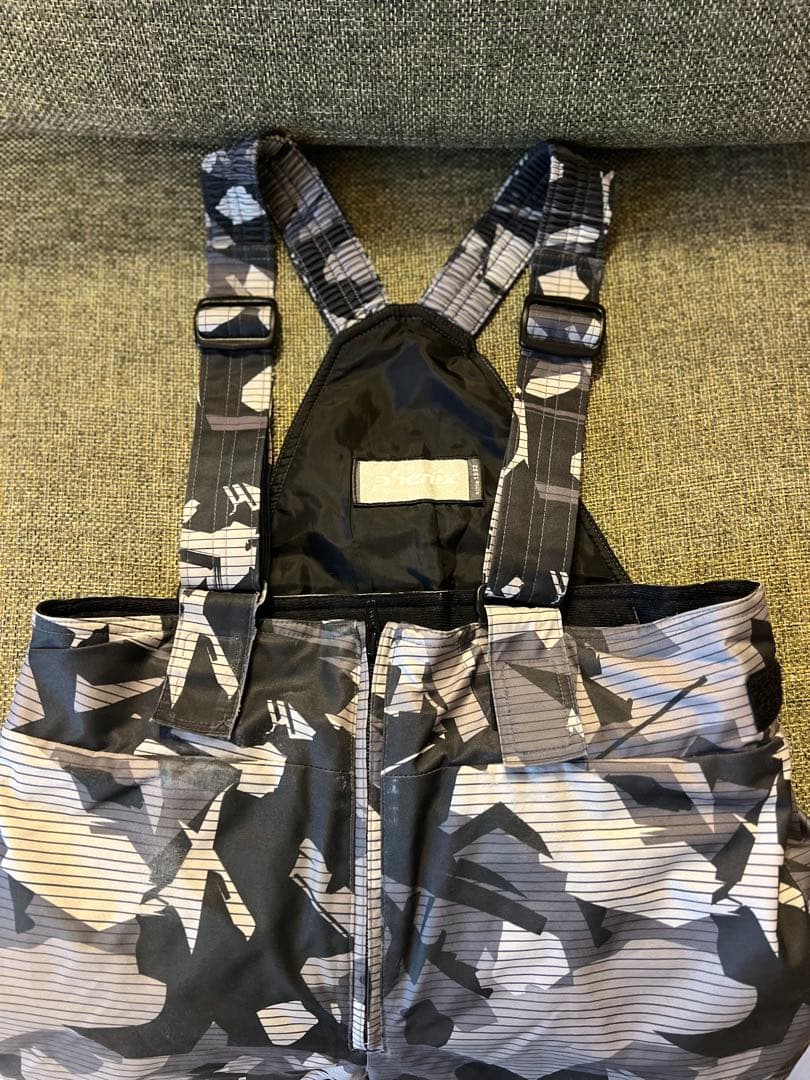 美品150サイズスキー、スノーボードウェア