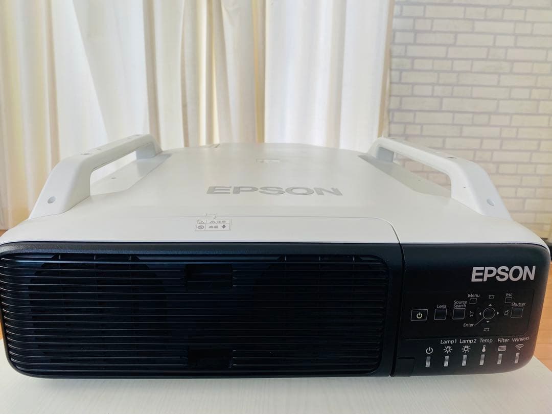 【業務用・超高輝度】EPSON EB-Z8150 プロジェクター